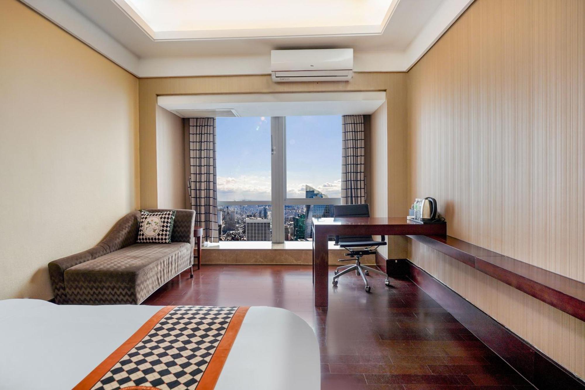 Ht Legend Hotel Changgang Metro Station Exit F -Direct To Canton Fair Exterior photo