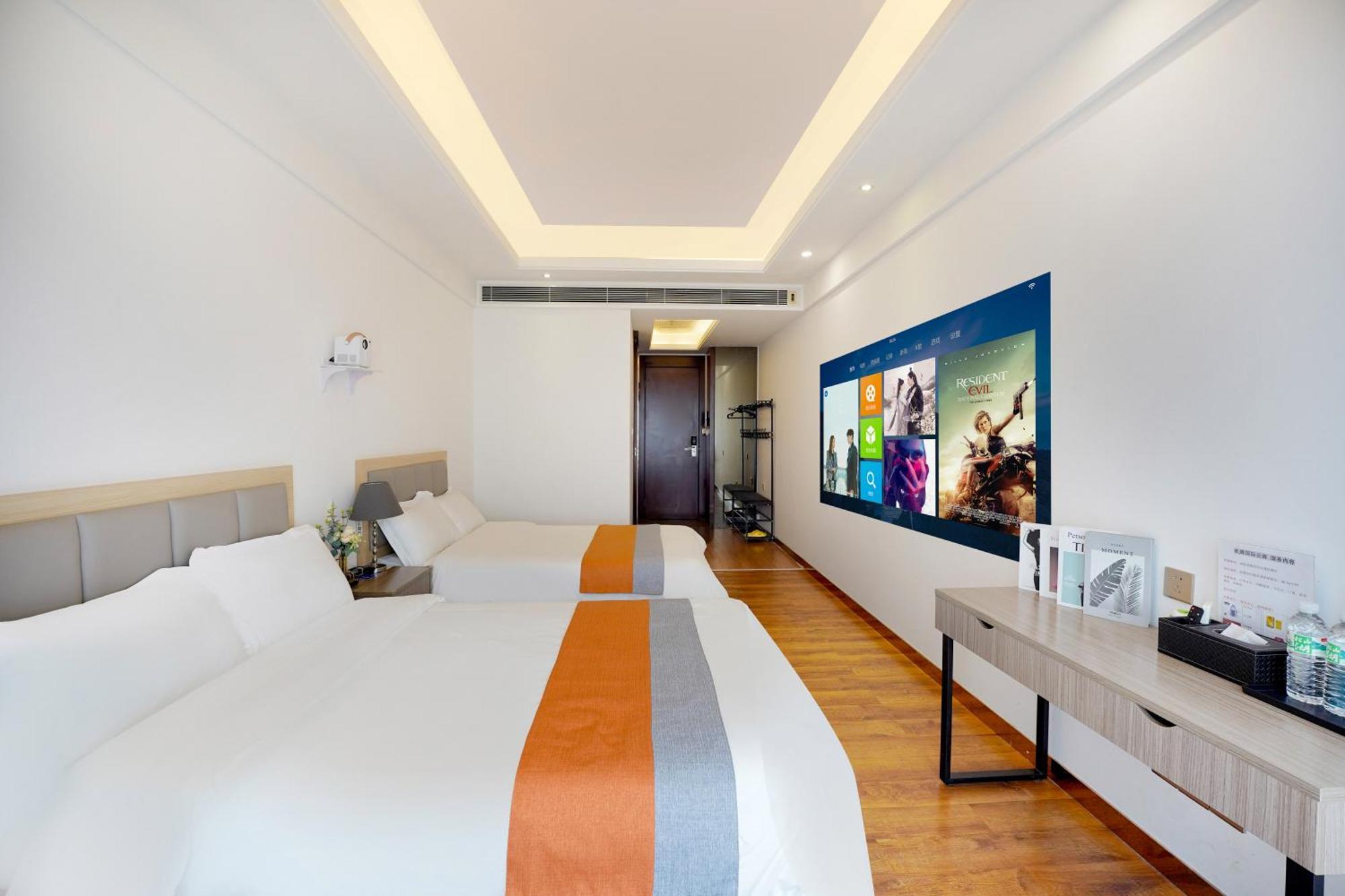 Ht Legend Hotel Changgang Metro Station Exit F -Direct To Canton Fair Exterior photo