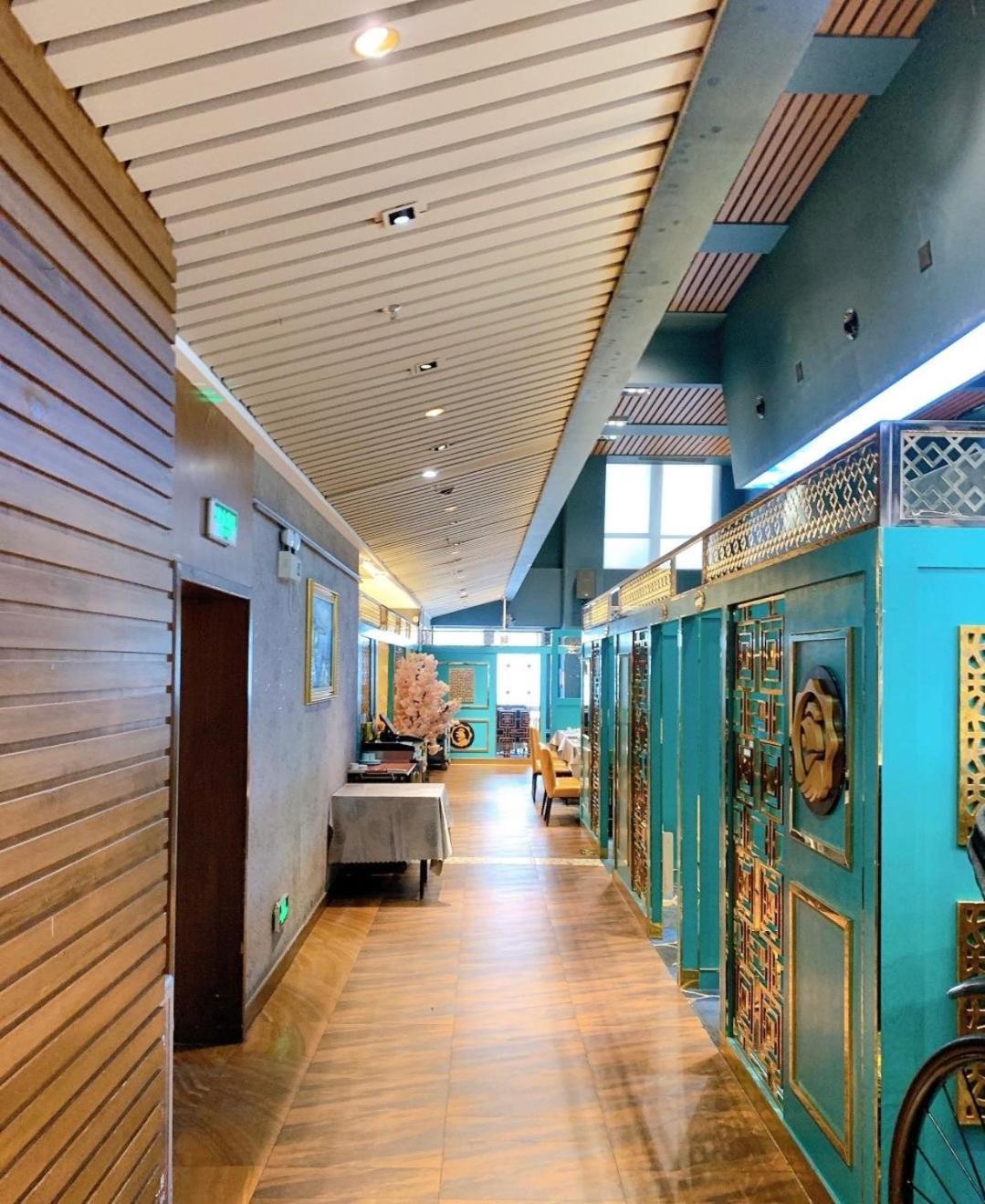 Ht Legend Hotel Changgang Metro Station Exit F -Direct To Canton Fair Exterior photo