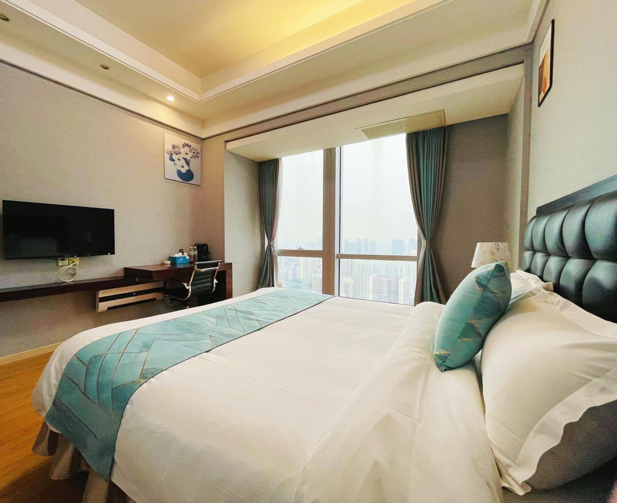 Ht Legend Hotel Changgang Metro Station Exit F -Direct To Canton Fair Exterior photo