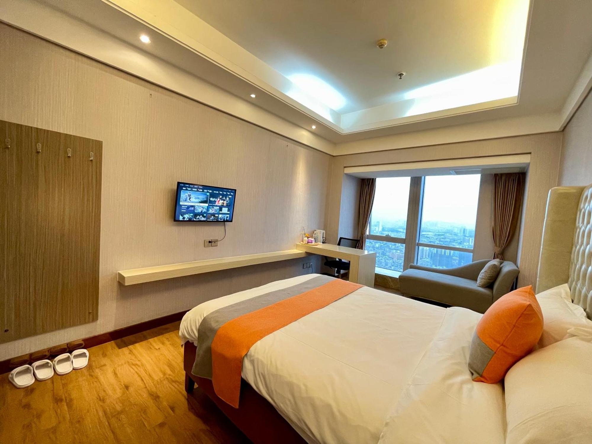 Ht Legend Hotel Changgang Metro Station Exit F -Direct To Canton Fair Exterior photo